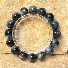 將圖片載入圖庫檢視器 魔鬼海藍寶功效全解析｜科學能量實證與冥想防護首選
